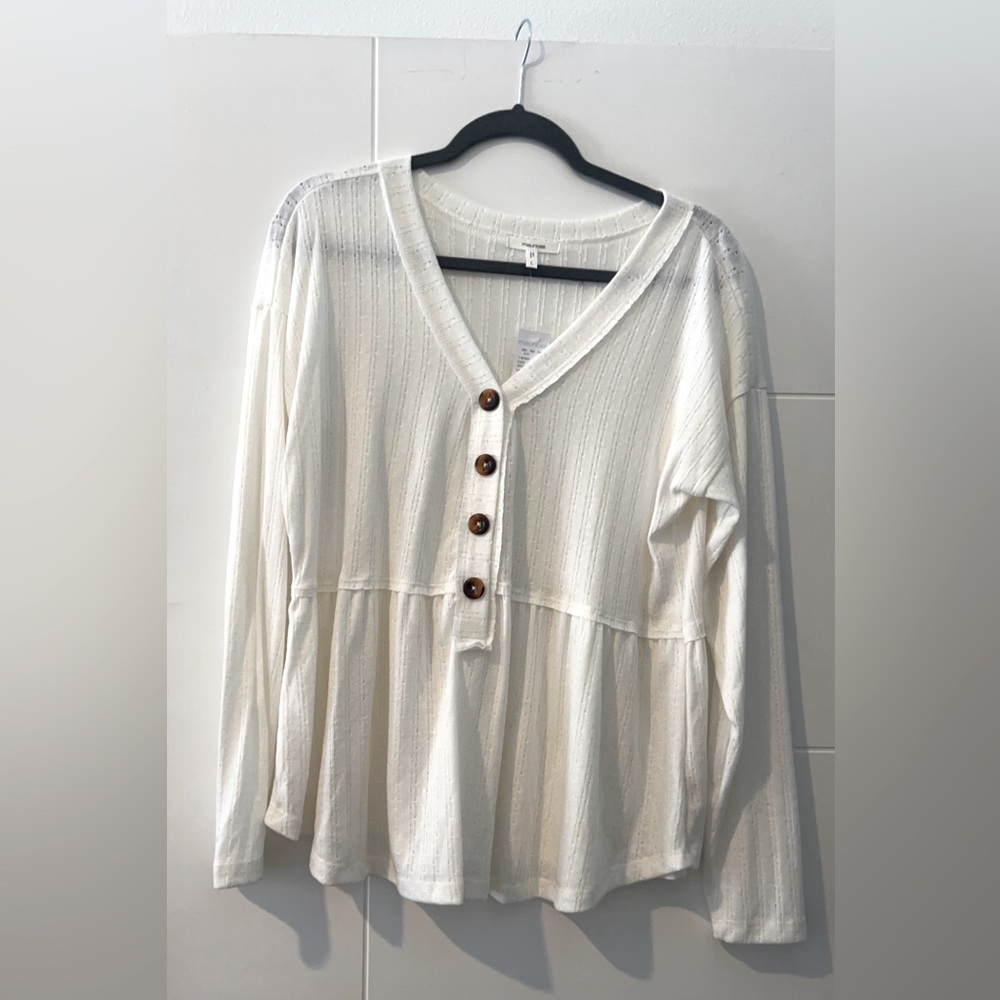 Maurice’s long sleeve top